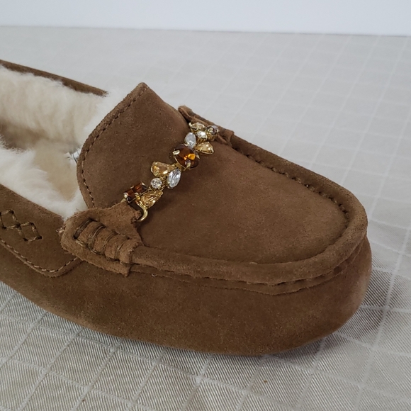 Ugg Shoes | Ugg Ansley Charm Gem Moccasins Slippers - | Color: Tan | Size: 5 | 3kidz2catz's Closet